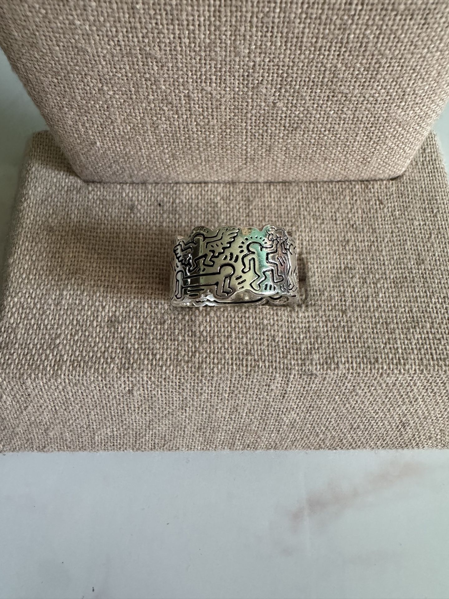 Pandora Ring