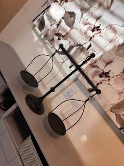 22 By 22 Metal decor