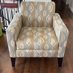 Free Chair 
