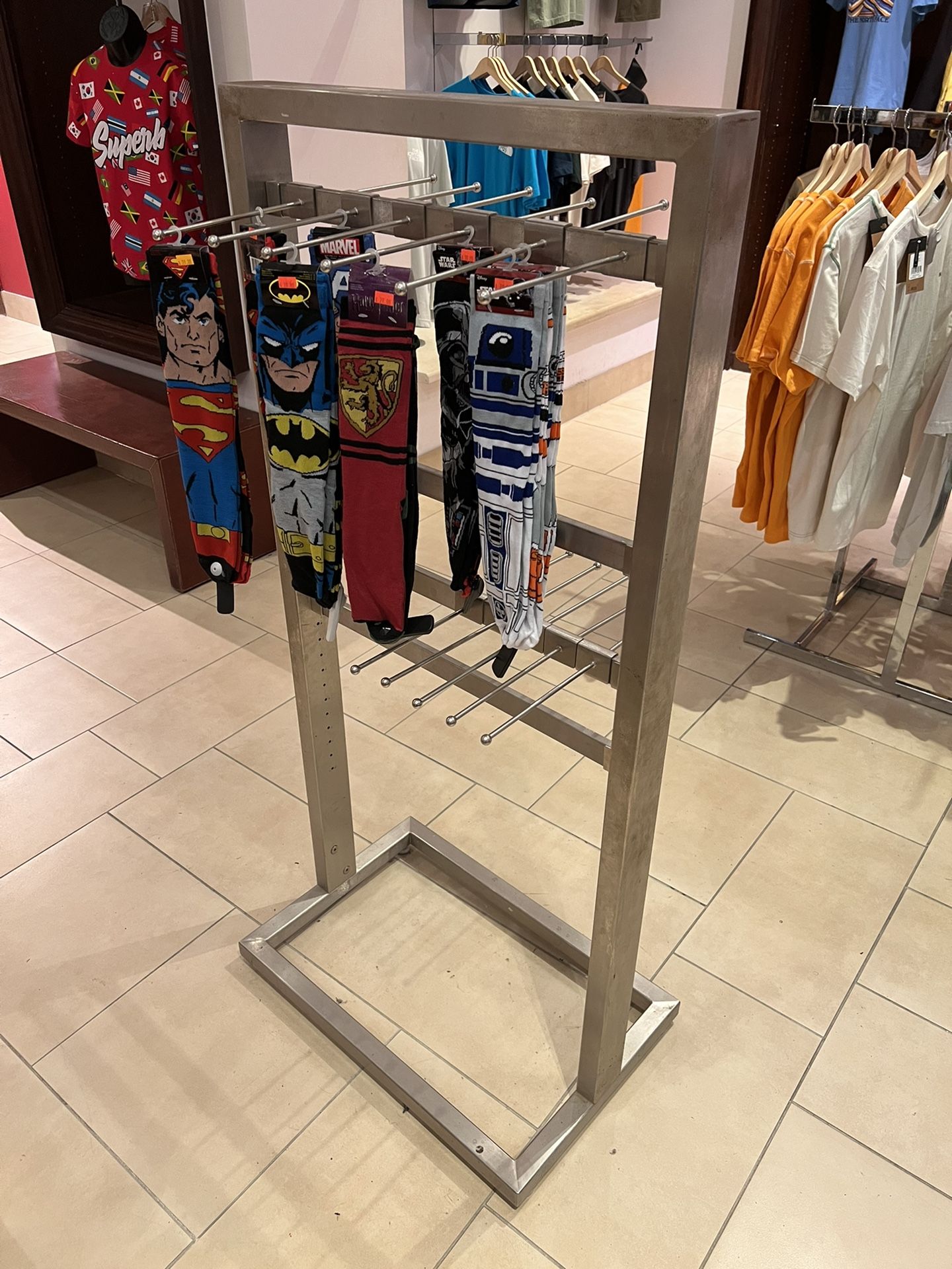Retail Display Fixture