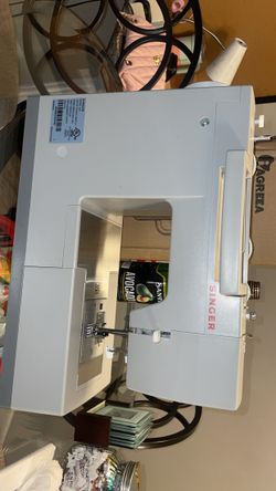 Singer sewing Machine+Serger