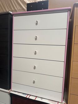 Five drawers dresser / 5 drawers dresser