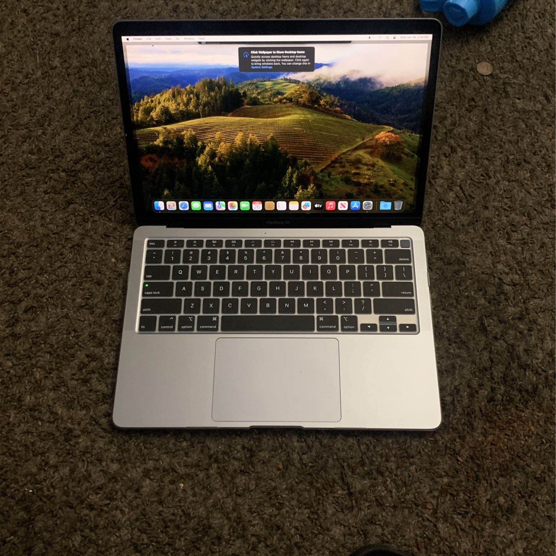 MacBook