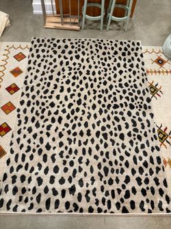 5’ x 7’ Leopard Print Area Rug