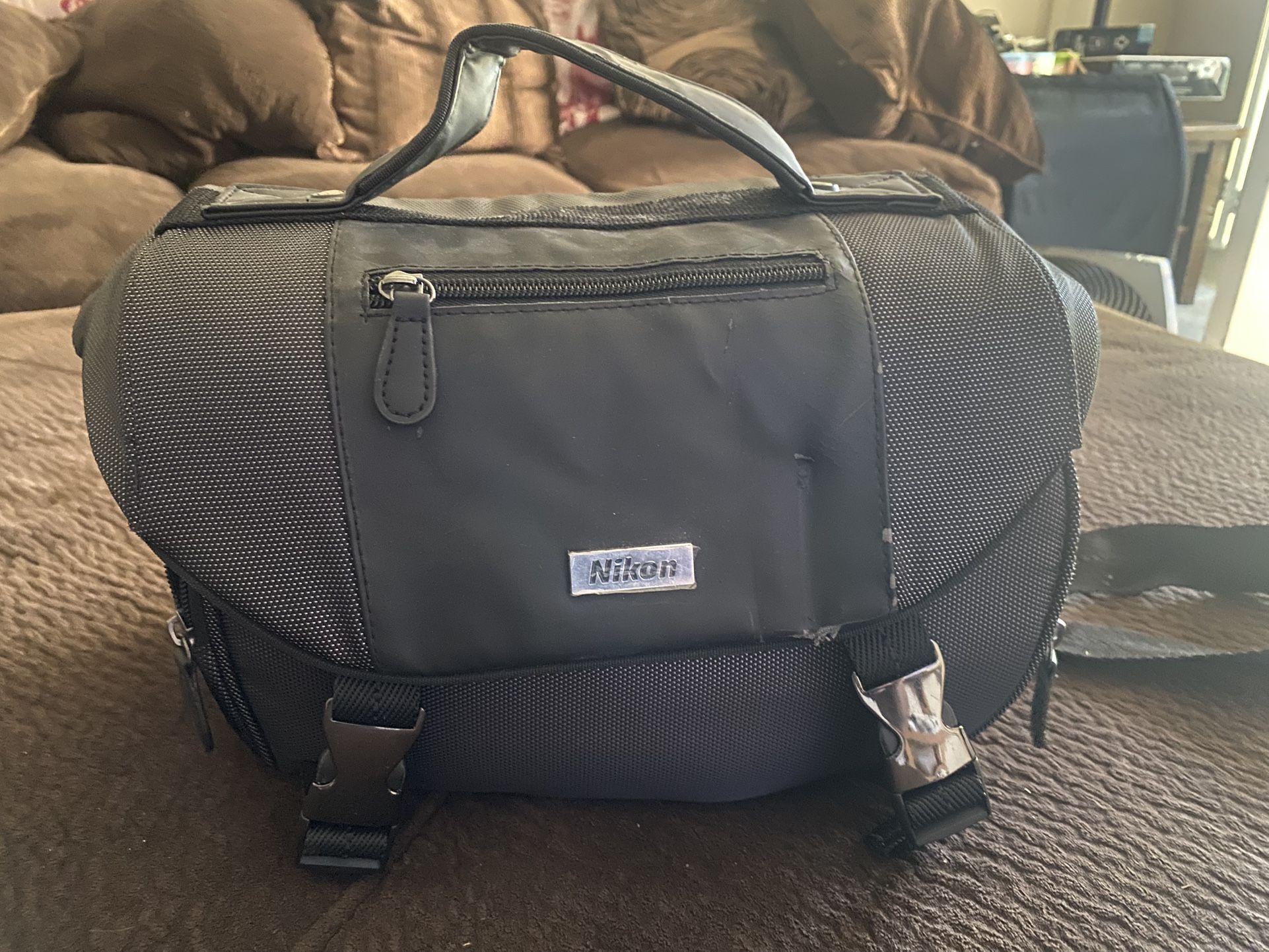 Nikon DSLR Carrying Case