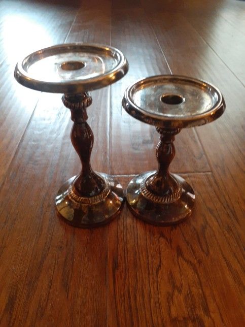 GORGEOUS Pair of Pottery Barn Pillar & Taper Dual Candle Holders Set of 2.
