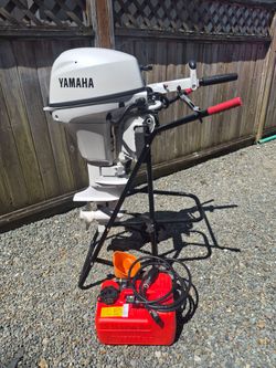 New! 2025 Yamaha 9.9hp 4 stroke manual start outboard motor.