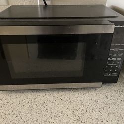 Microwave Like New 