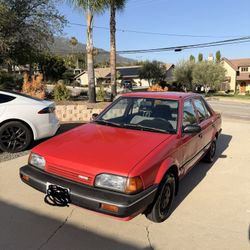 1989 Mazda 323