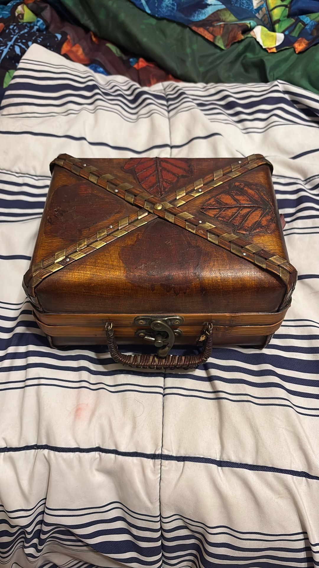 Old Style Box With Latch