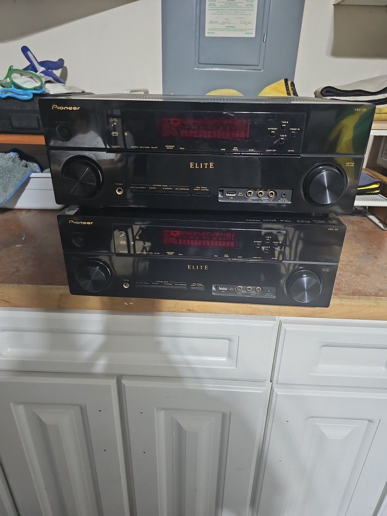 Surround Sound Speakers And Radio