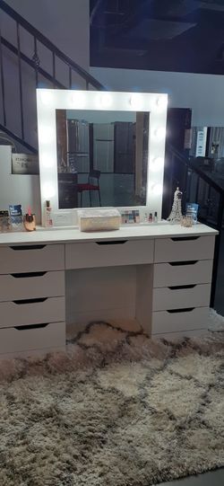 Vanity Makeup Style Marilyn