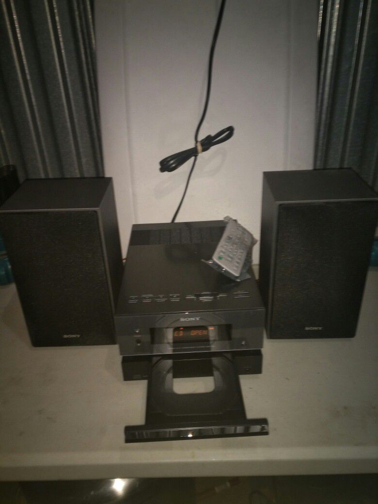 Small Sony audio system