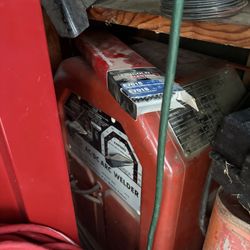 220 Volt AC/DC Arc Welder