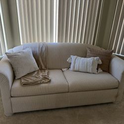 Full Sized Sofa Sleeper
