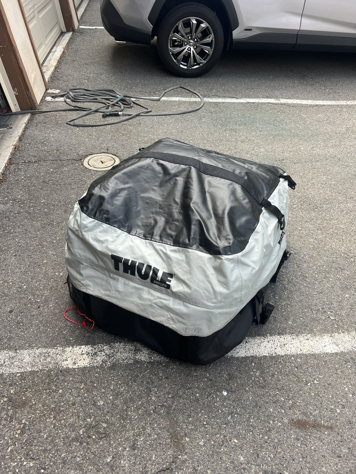 Thule Escape 2 Roof Bag