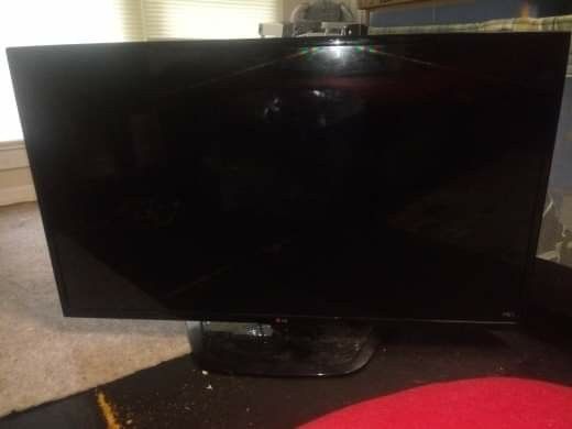 LG 47" inch HDTV