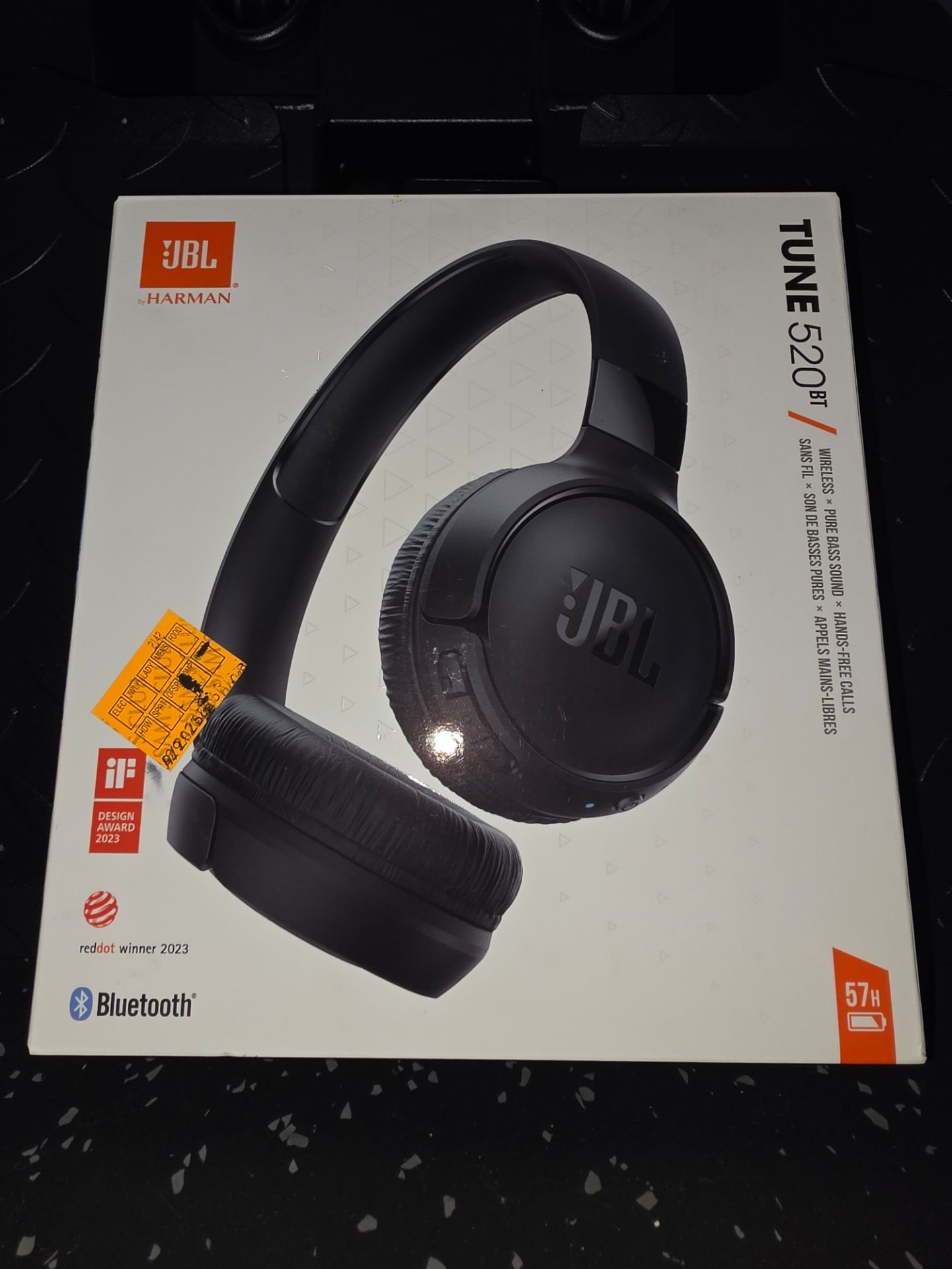 JBL tune 520 BT headphones for sale