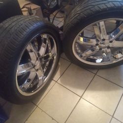 4 Crime Rims With Tires 20s 5 Lugs 400dls Or Best Offer