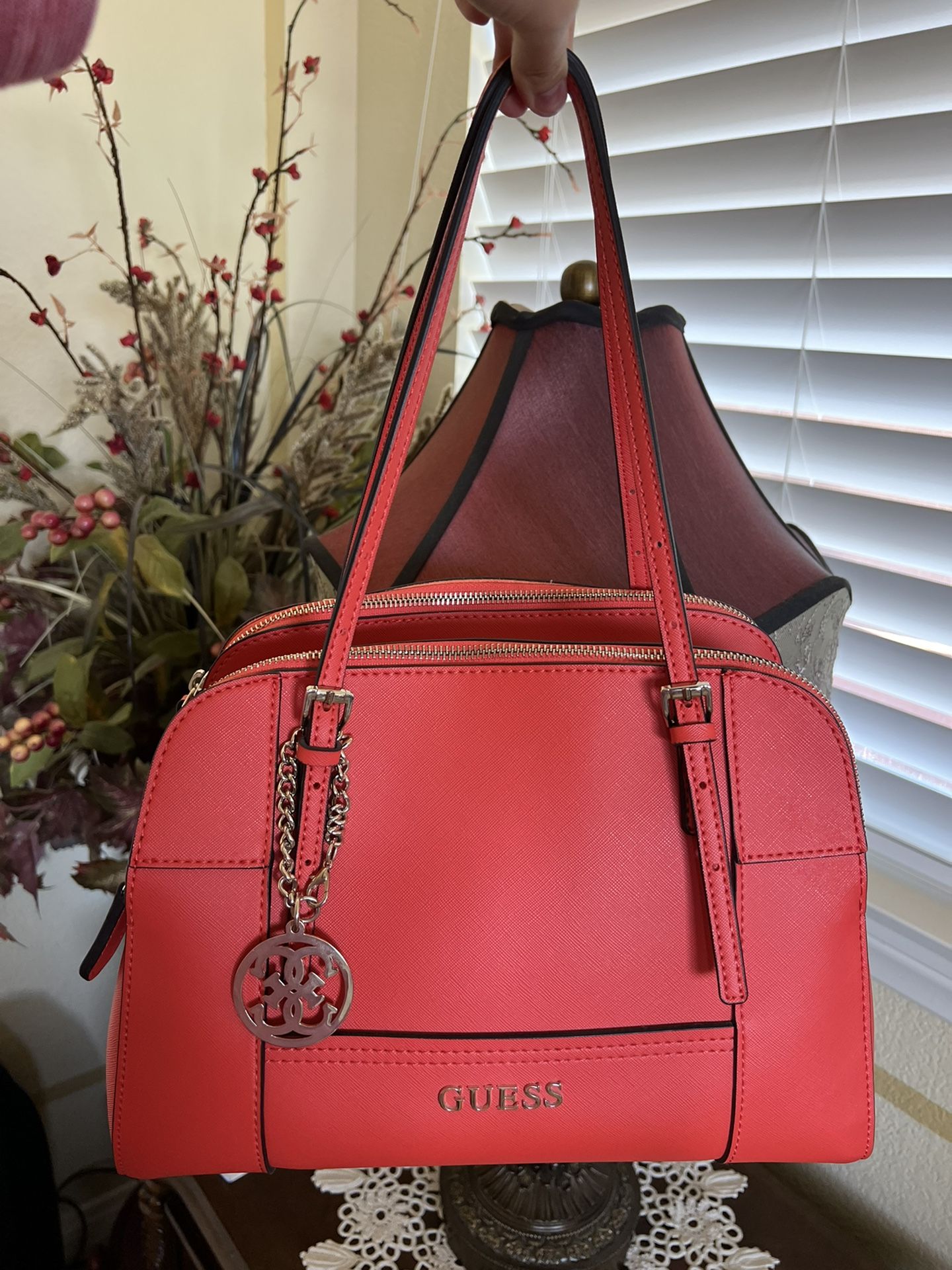 Guess Purse for Sale in Riverside, CA OfferUp