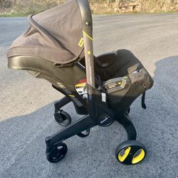 Doona Stroller And Car Seat In 1