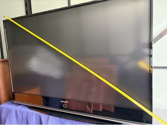 Rear projection Samsung TV and TV stand