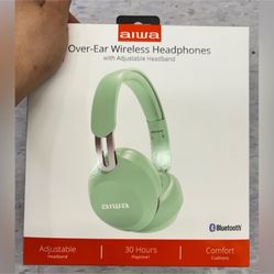 NWT Aiwa Over-Ear Wireless Headphones-green