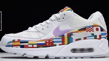 NIKE AIR MAX 90 NIC QS "INTERNATIONAL FLAG PACK" size 10 for Sale in Rancho Cordova, CA - OfferUp