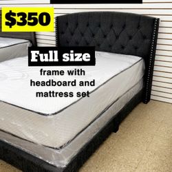 Queen Bed 