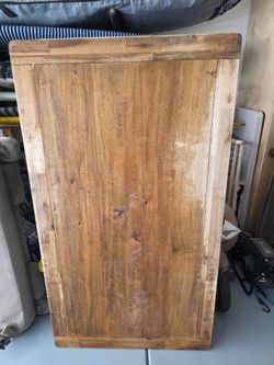 Wood veneer table