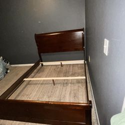 Queen Size Bed Frame 
