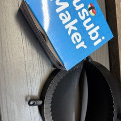 Musubi Maker And Empanada 