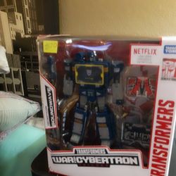 Netflix Original WFC Soundwave