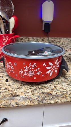 Slow cooker