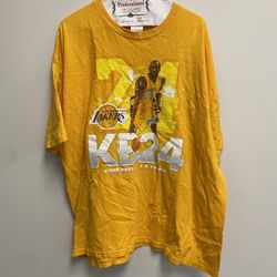 Lakers Kobe Bryant Shirt XL $20
