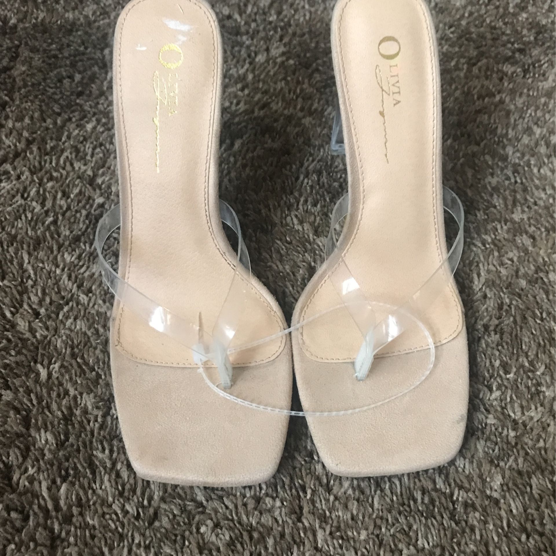 Woman’s Nude Clear Heels