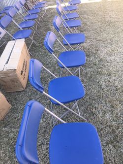 Se rentan rockolas mesas y sillas