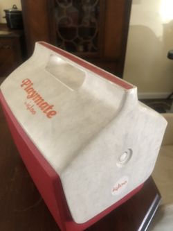 Used Playmate Igloo Cooler
