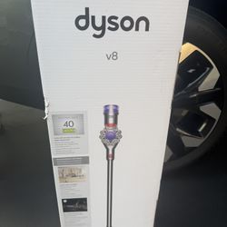 Dyson Vacuum 
