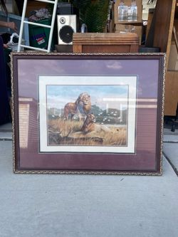 Pictures/ paintings/ and empty variety photo frame