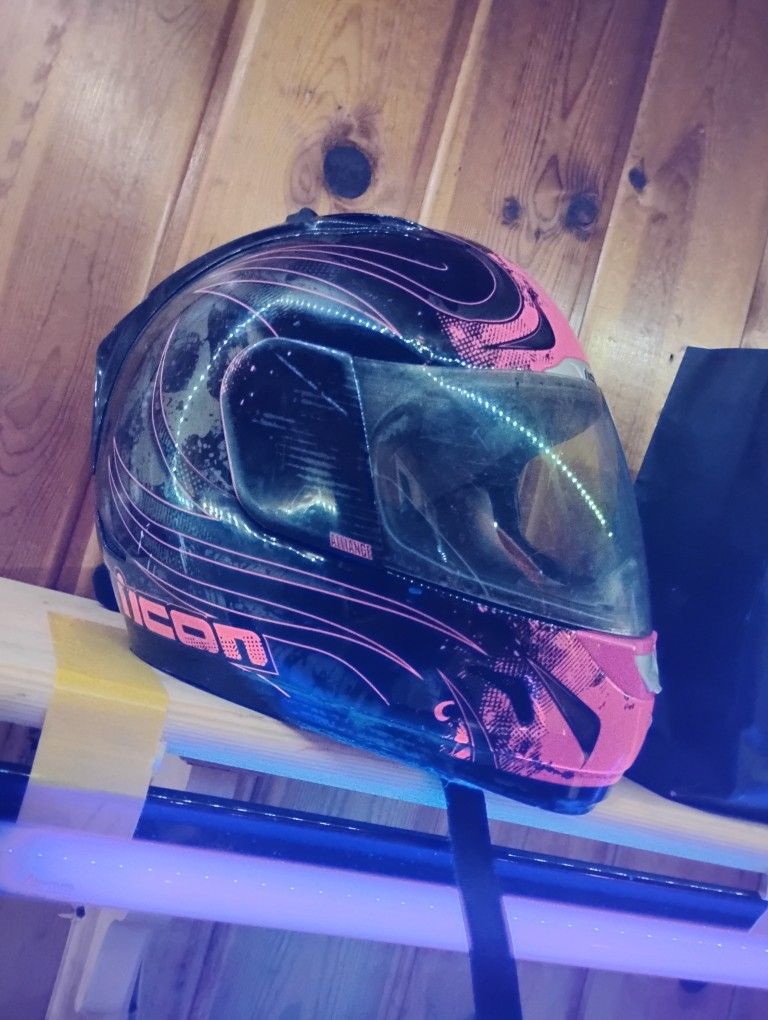 Icon Halmet