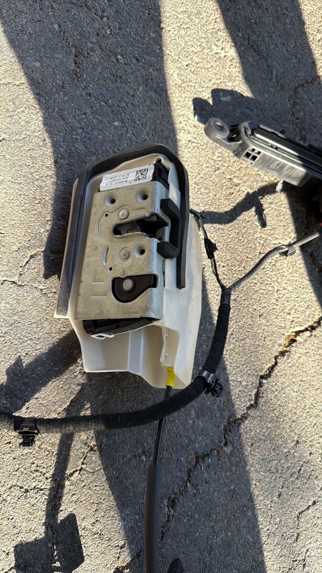 Tesla Model 3 Door Handle And Latch