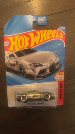 Hot Wheels 2026 ’20 Toyota GR Supra — Then and Now 6/10