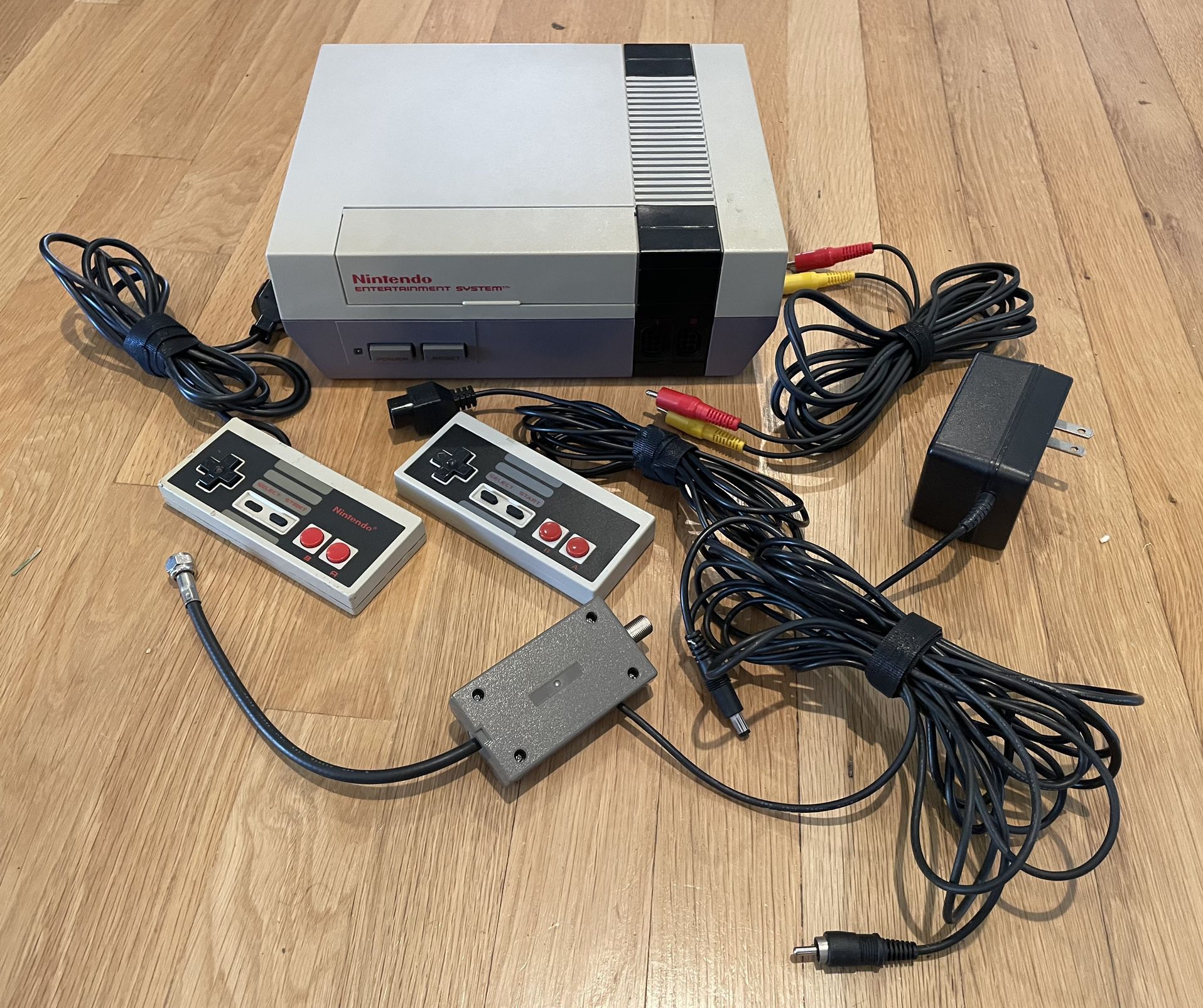 Original Nintendo Entertainment System (NES) With Games