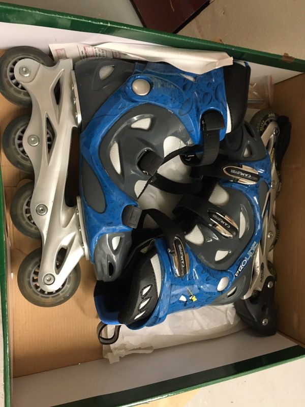 Women's rollerblades - barely used!