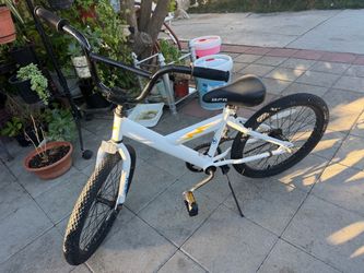BFK BMX Bike White with Lightning Bolt Graphics