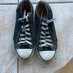 Black Converse Size 6 Men/8 Women