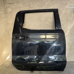 2019 - 2025 CHEVY SILVERADO 1500 GMC SIERRA 1500 REAR RIGHT PASSENGER DOOR OEM