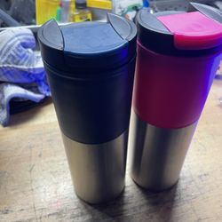 Metal drink bottles new 2 pc 