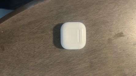 Authentic Apple AirPods 4 (Active Apple Warranty!)